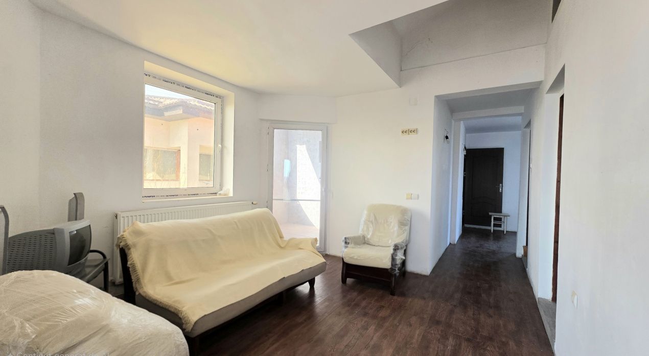Vila de vanzare in Constanta, 6 camere, zona Km5 – fotografia 10 din 18