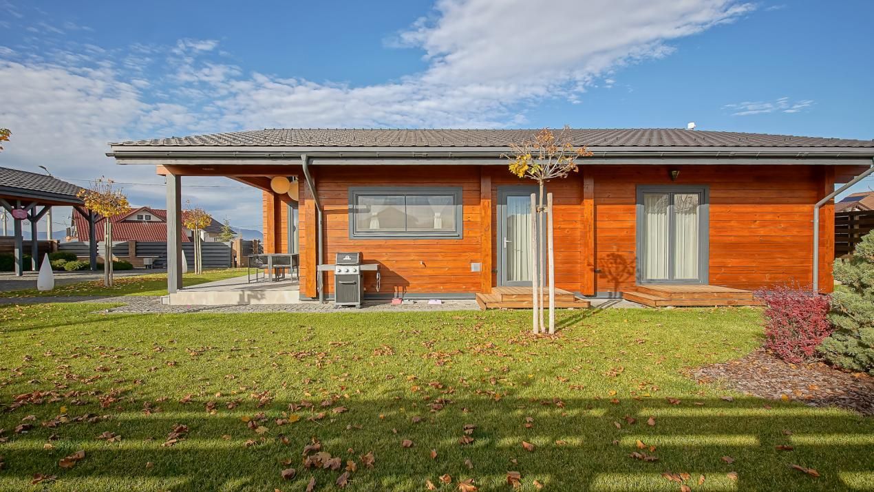 De vânzare casă din Pin Nordic Lamelar Stratificat în Sânpetru – fotografia 3 din 38