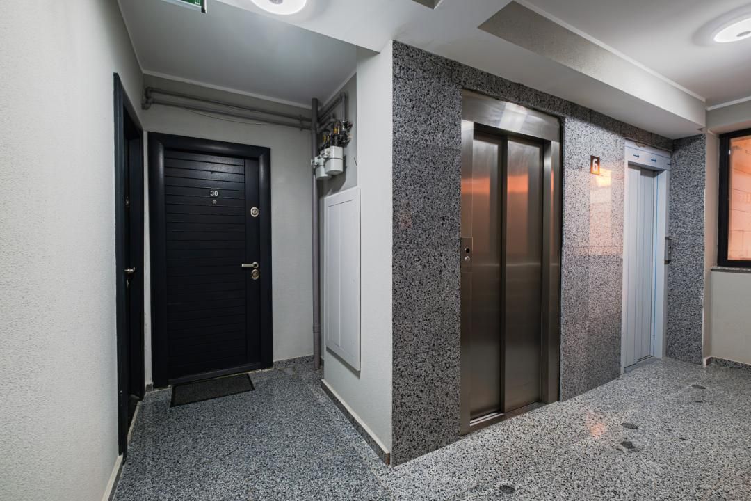 Apartament 2 camere | Bloc nou | Terasă 12,4 mp | Vedere Port și Far – fotografia 32 din 34