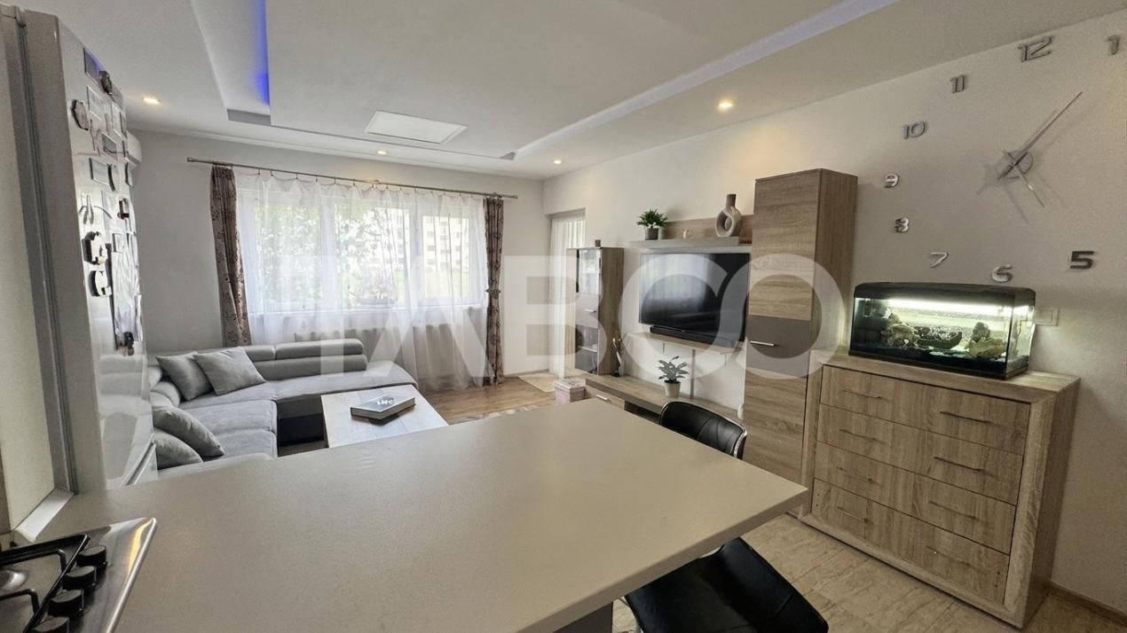 Apartament modern 3 camere 2 balcoane 63mpu Pictor BRANA SELIMBAR – fotografia 9 din 9