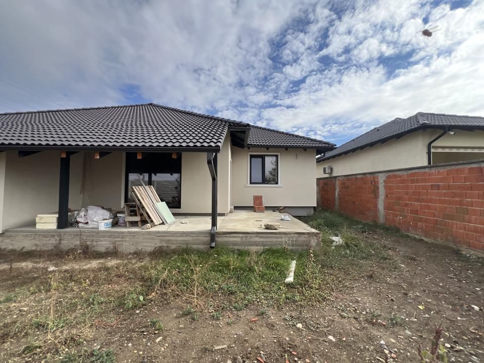 Duplex, 4 camere, 98 mp utili, 312 teren, panouri fotovoltaice - Giroc – fotografia 12 din 12