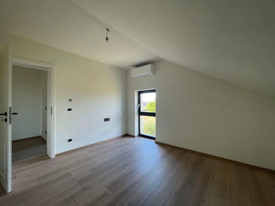 Duplex 6 camere, 400mp teren - Mosnita Noua – fotografia 17 din 22