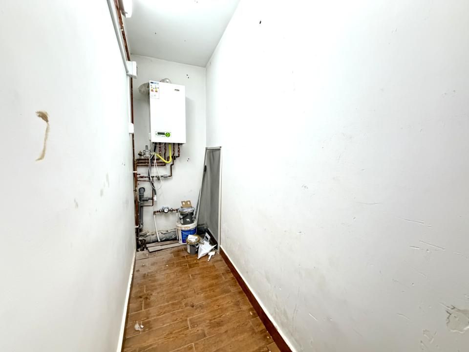 Spatiu comercial de vanzare, 81 mp utili, locatie buna - Dumbravita – fotografia 8 din 9
