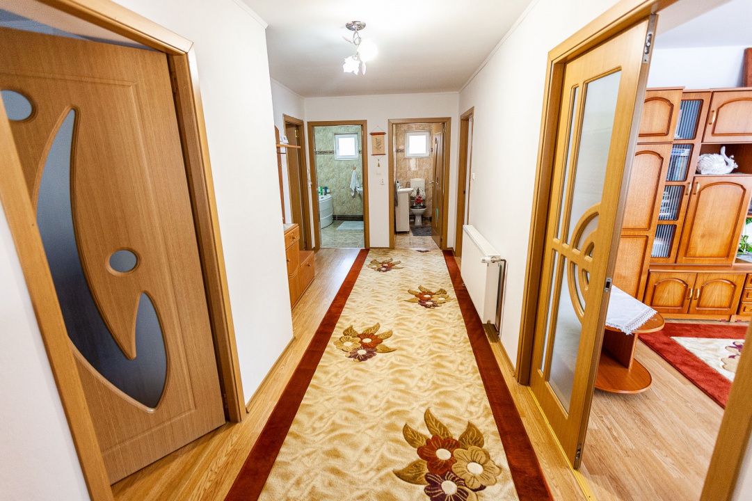Casa Finisata 6 camere 681 mp.Teren Micesti Renovata Modern Curte Gard Utiliati – fotografia 15 din 68