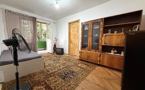 Apartament 3 camere, 50 mp utili, etaj 3, zona - Dacia