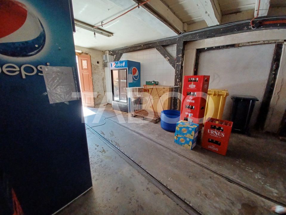 Piata Mare-Restaurant terasa inchiriata separat – fotografia 6 din 10