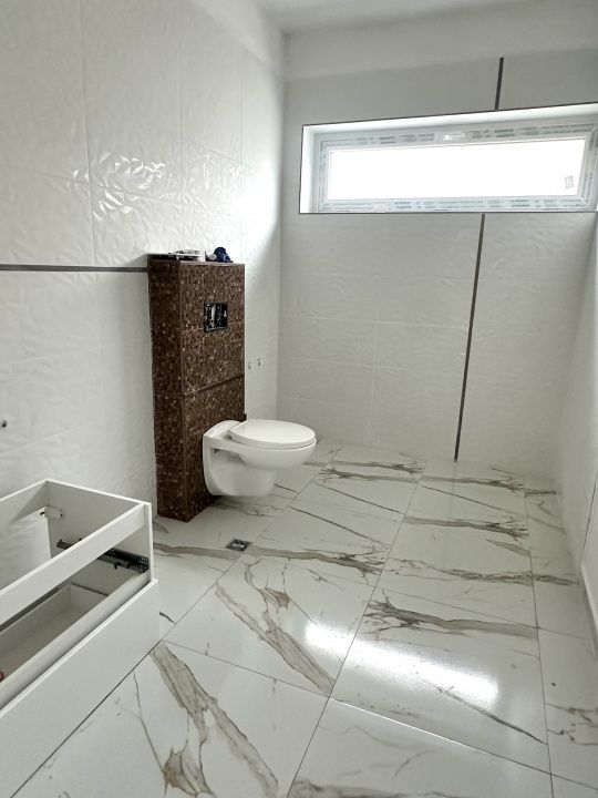 Casa NOUA 3 Camere 2 Bai Terasa 20 mp Teren 500 mp FInisata Cheie – fotografia 13 din 24
