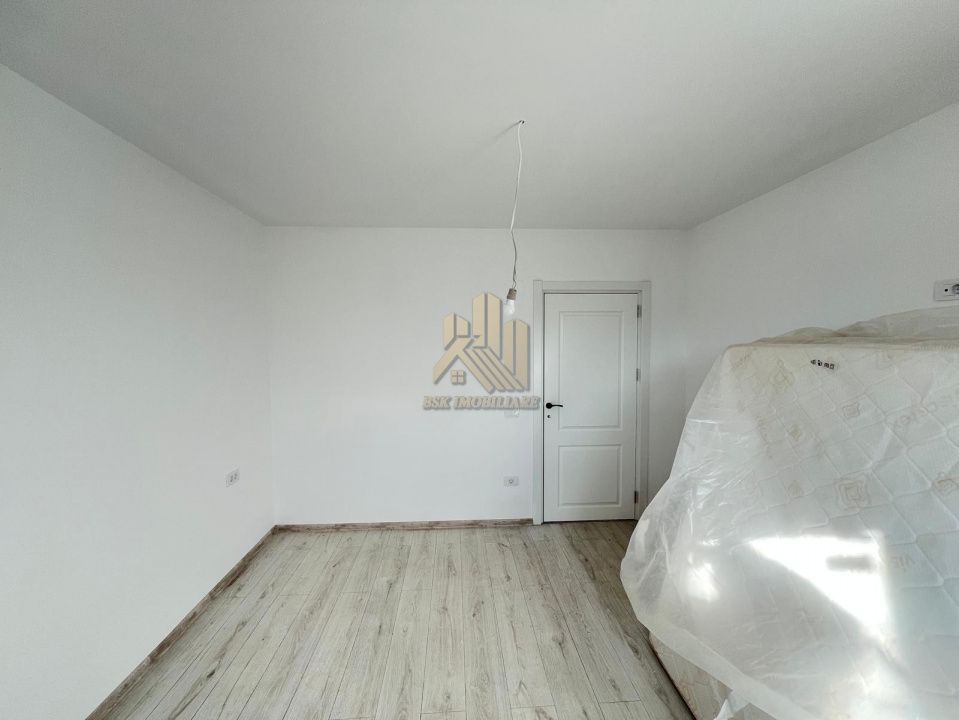 Casa-4-Camere-Finalizata-112mp-Utili-Curte-410mp-Izvor-Tarlungeni-Brasov – fotografia 11 din 17