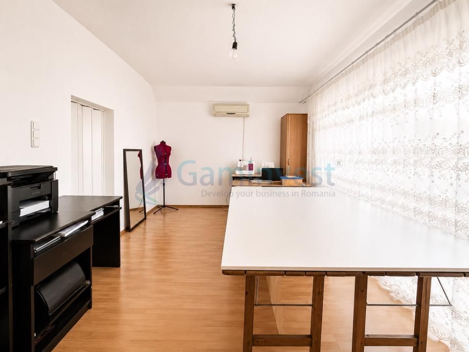 Casa cu 5 camere, singur in curte, cu Garaj zona Iosia, Oradea – fotografia 13 din 15