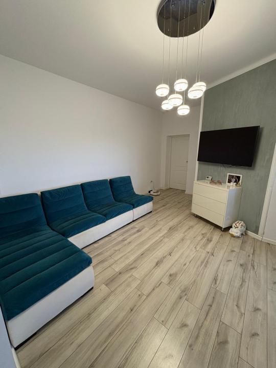 Oportunitate rară în Gheorgheni Casă renovată, teren cu front la două străzi – fotografia 8 din 12