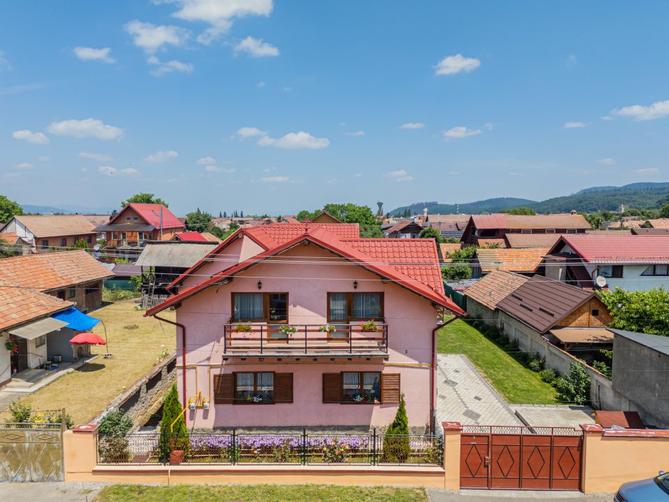 Proprietate/casa  unică în Râșnov, Brasov, Comision 0% – fotografia 18 din 35
