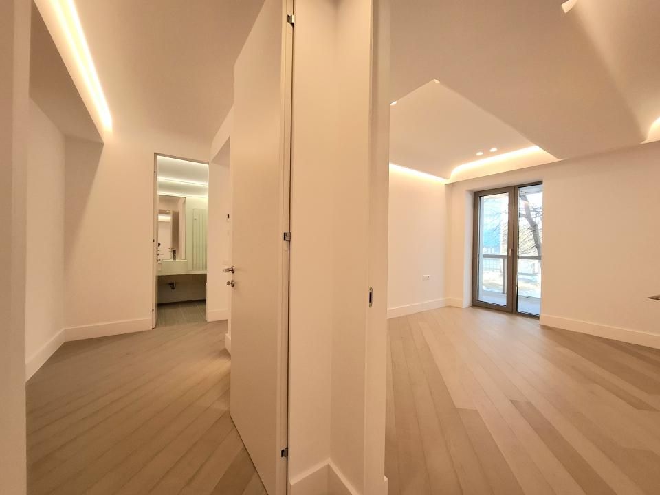 3 Camere | 103 MP | Terasă 13 MP | Cortina 126 | Erou Iancu Nicolae – fotografia 7 din 10