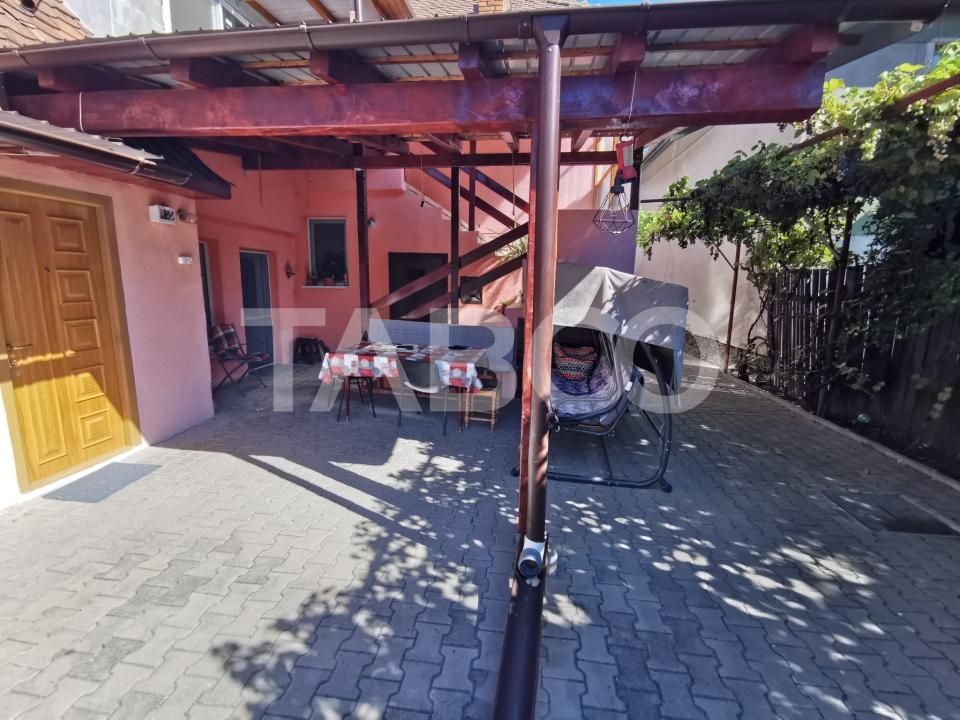 Casa individuala cu 5 camere si 687 mp teren in zona Lazaret – fotografia 15 din 16