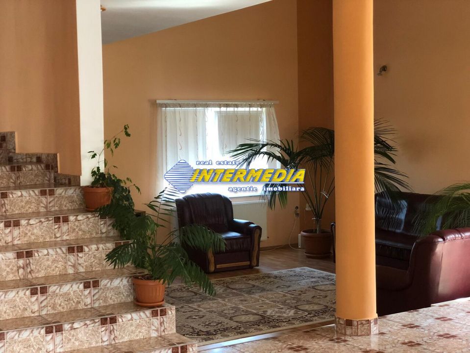 Casa deosebita  D+P+E de vanzare CETATE cu 900 mp. teren – fotografia 18 din 20
