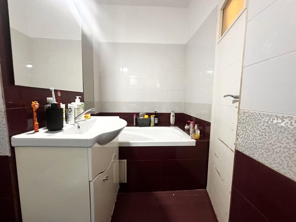 Apartament cu 4 camere, 95 mp utili - zona Calea Sagului – fotografia 11 din 15