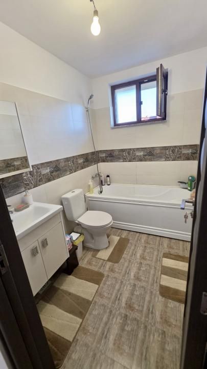 Casă tip duplex de vânzare — zona Capitol, Pitești – fotografia 7 din 12