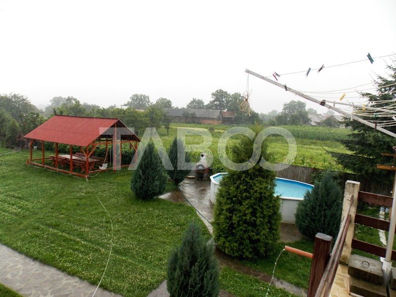 Pensiune de vanzare 13 camere si teren 3000 mp la cheie Comision 0% – fotografia 19 din 53