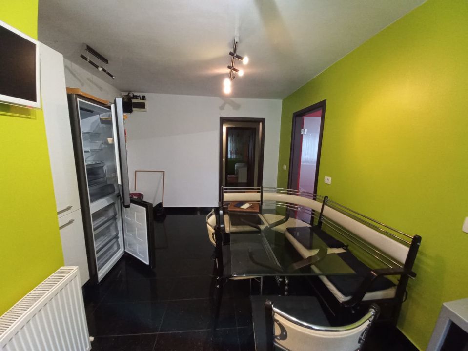 Apartament cu 3 camere, 80 mp utili, mobilat si utilat complet – Zona Lunei – fotografia 9 din 13