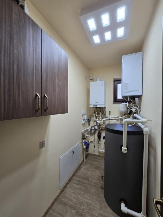 Casă individuală | 5 dormitoare | 230 mp | 700 mp teren | Tăuți Mănăstire – fotografia 10 din 28