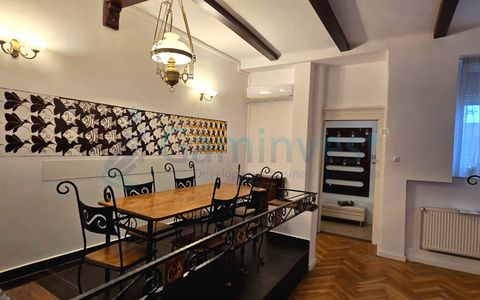 Apartament ultracentral cu 4 camere de inchiriat,Oradea,Bihor