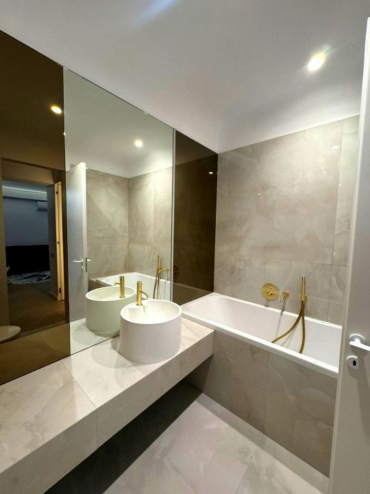 Vanzare Apartament • Design Exclusiv,Wellness-Parcare subterana  + boxa •Chirias – fotografia 12 din 19