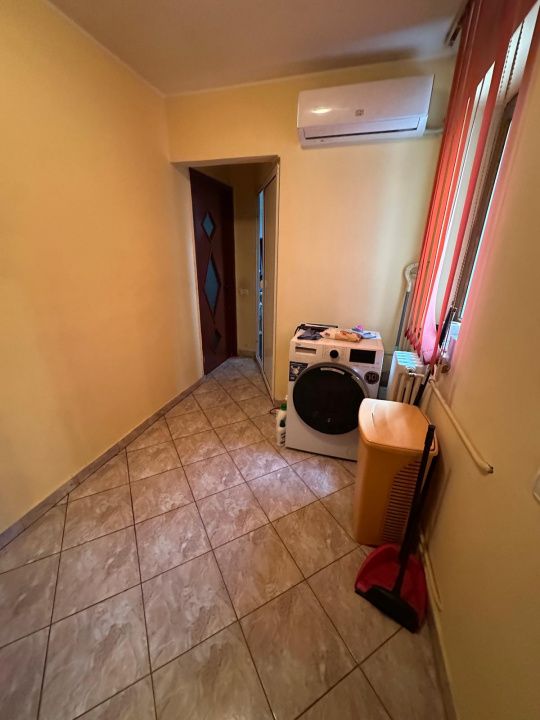 Apartament 4 camere de vânzare | Tomis Nord, Constanța – fotografia 4 din 6