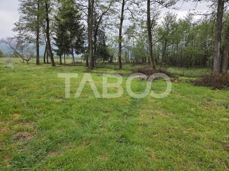 Teren intravilan de vanzare 1360 mp la poalele muntilor Fagaras – fotografia 4 din 4