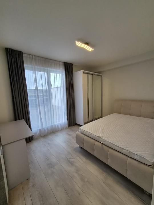 Ap de inchiriat 4 camere, 86 mp, terasa 82 mp, garaj, lift, MODERN, zona VIVO! – fotografia 5 din 11
