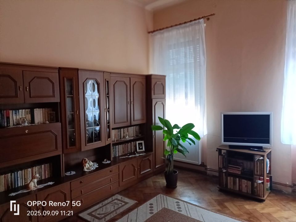 Casă de vânzare în Reghin zona centrală. – fotografia 6 din 13