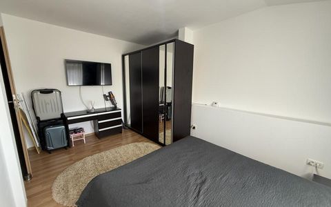 Apartament spatios, 2 camere, decomandat, 54 mp utili - Sagului