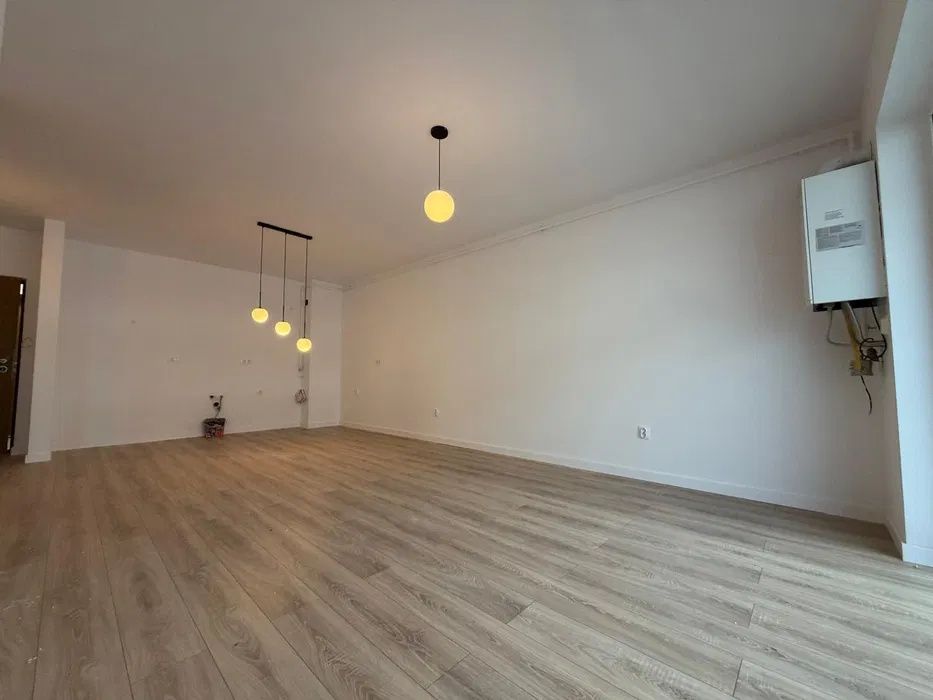 Apartament 2 camere, 45 mp, intermediar, garaj, terasa, Zona Eroilor – fotografia 2 din 8