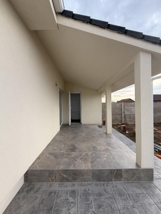 Duplex cu 3 camere, 80 mp utili, 16 mp terasa, 463 mp teren - Sag – fotografia 5 din 12