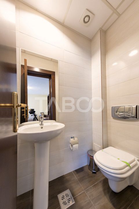 Hotel de 3* si 4* cu 64 de camere in Alba Iulia ultracentral – fotografia 31 din 37