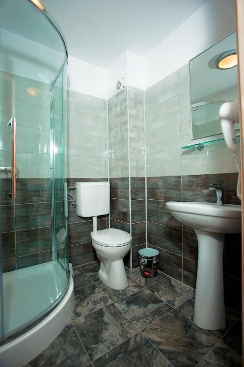 Hotel de vanzare | Popesti-Leordeni | Afacere la cheie | 18 camere – fotografia 11 din 21