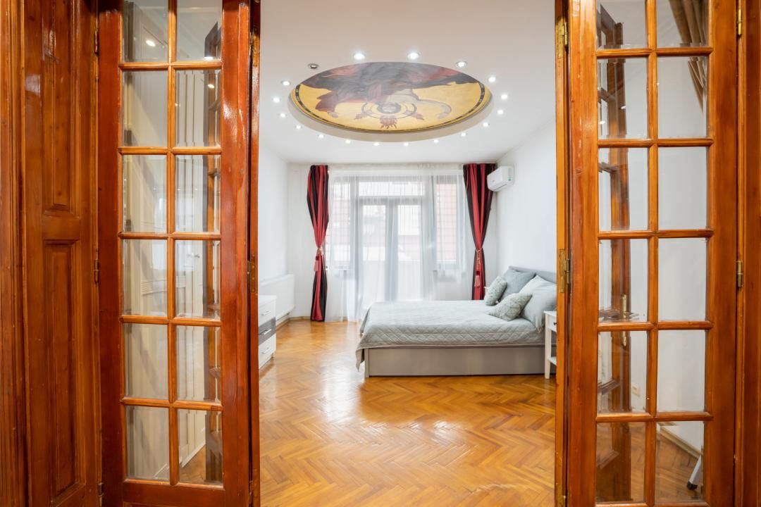 6-Room Apartment 🕰️ Cismigiu Garden 🕰️ Private Heating System 🕰️ Parking – fotografia 12 din 43