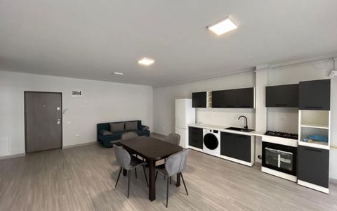 Apartamet 2 camere , Blocurile Albe EROILOR.