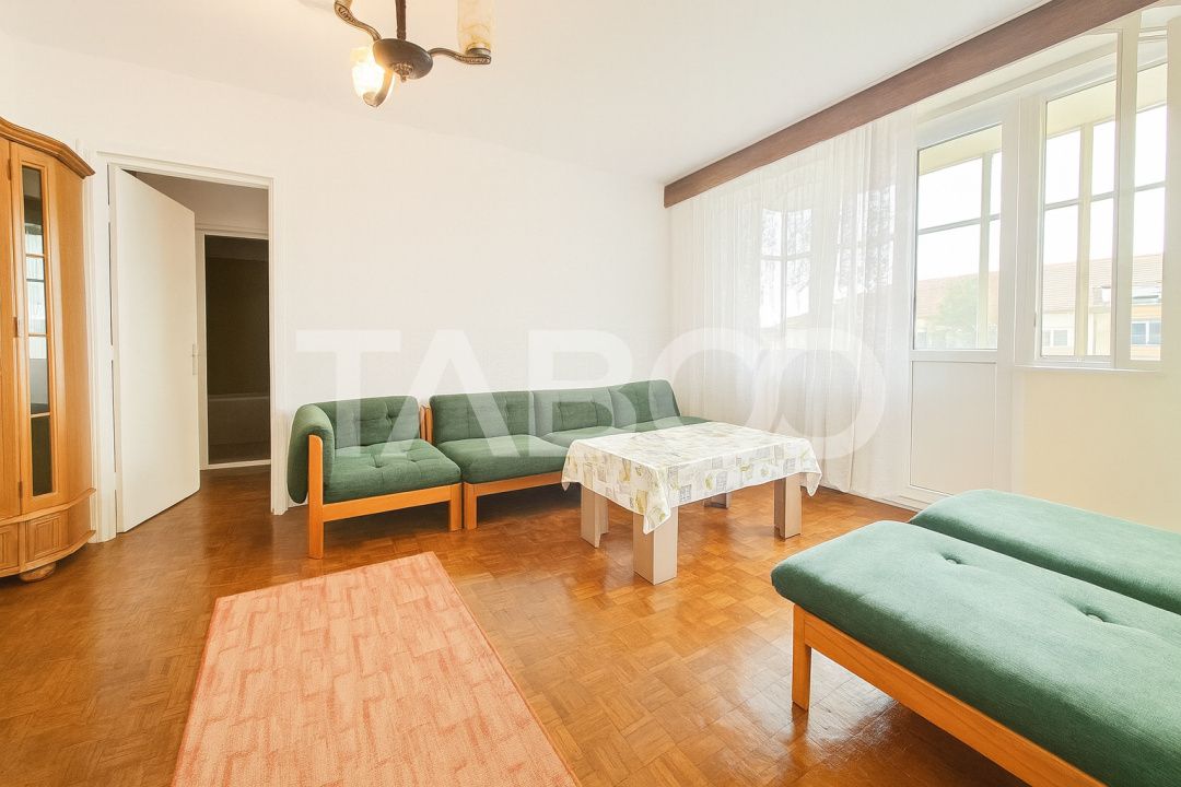 Zona Dioda/ANAF/Finante  Apartament cu 3 camere si balcon – fotografia 4 din 15