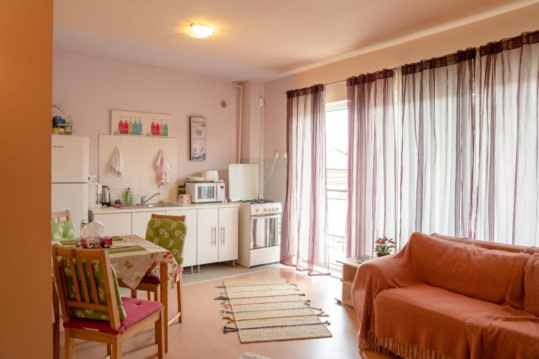 Apartament 2 camere | Baneasa | Terasa 13MP | Mobilat si utilat | – fotografia 1 din 11