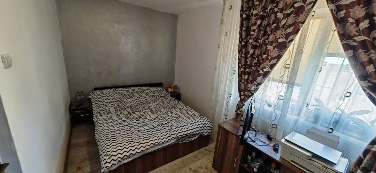 Apartament 2 camere, 41 mp, Craiovita Noua, zona Scoala 30 – fotografia 3 din 9