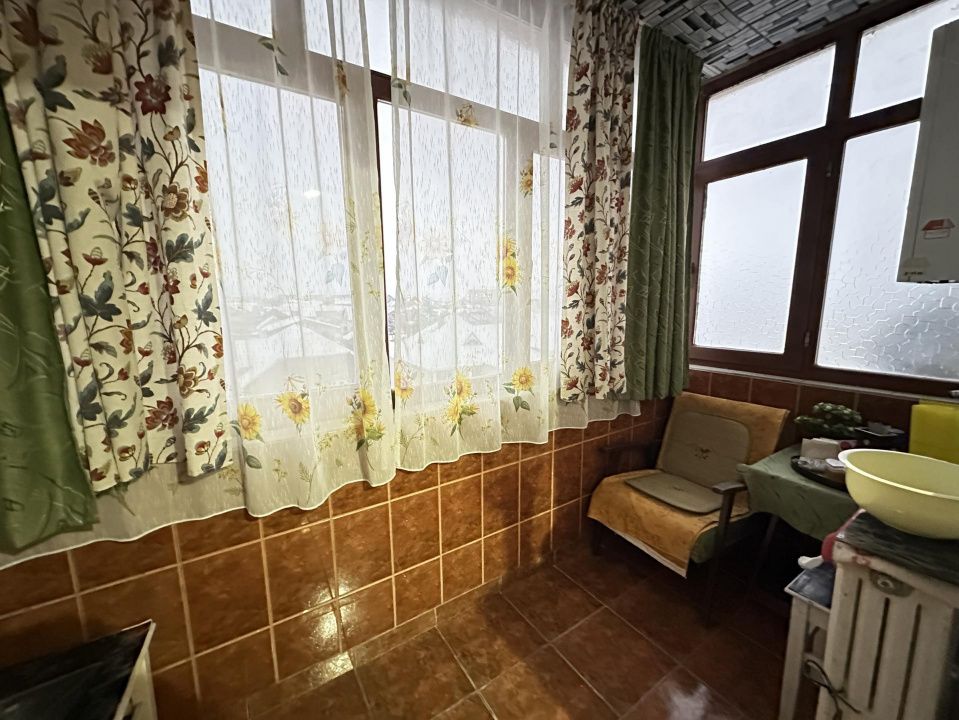 Apartament 3 camere | 68 mp | 2 Bai | Balcon | Pivnita | CETATE Mercur | Mobilat – fotografia 5 din 20