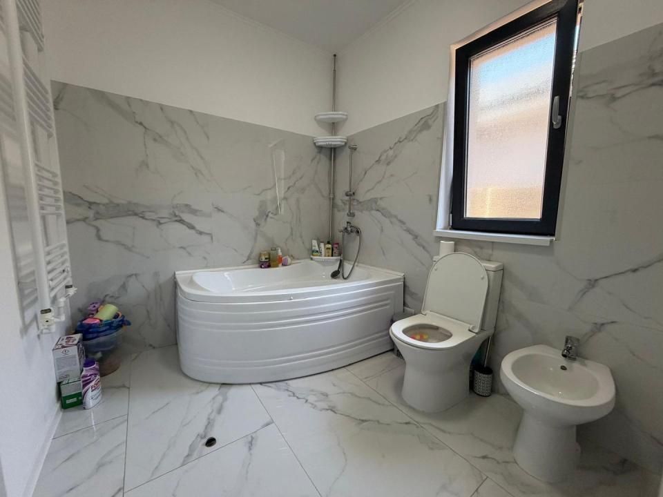 Comision 0 Cumparator | Duplex | Toate utilitatile | Asfalt | Mobilat si utilat – fotografia 12 din 18