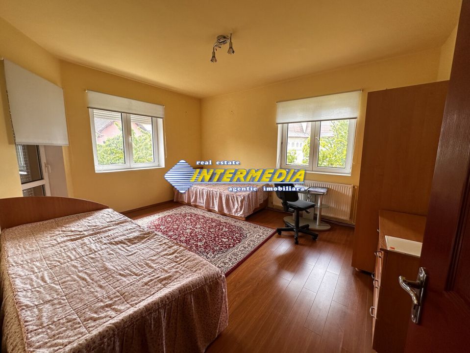 Vanzare Casa D+P+2E+Pod cu 10 camere, garaj si curte în zona Cetate, Alba Iulia – fotografia 40 din 52
