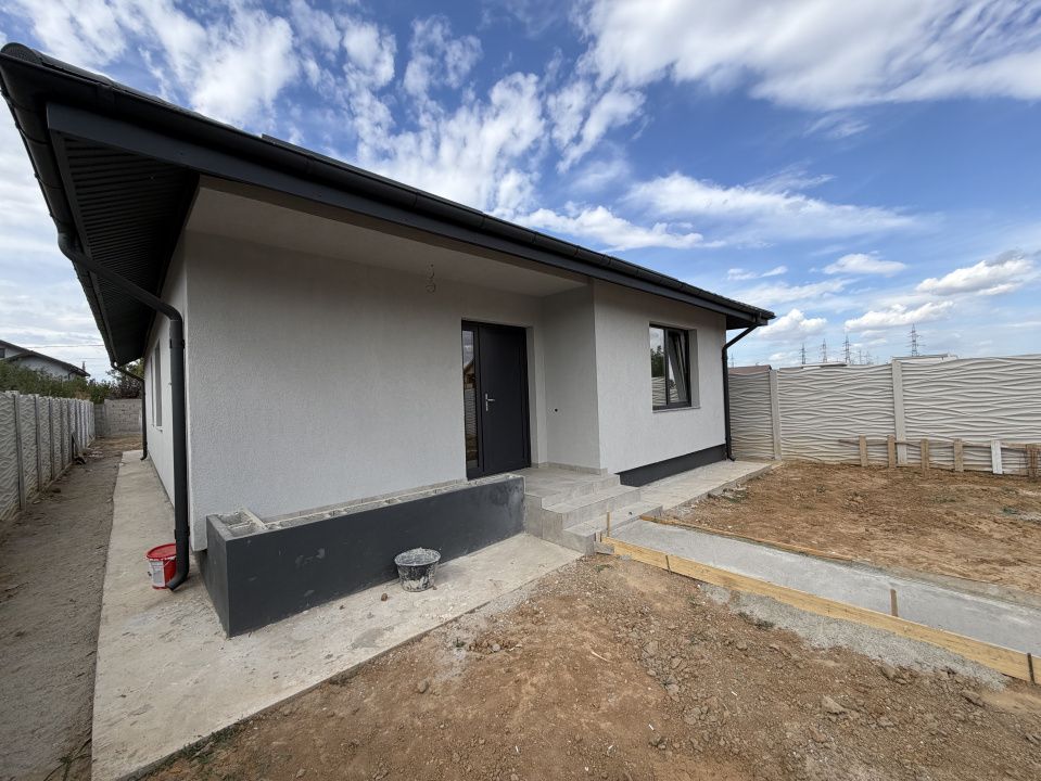 Casa parter, 96,93mp utili, teren 498mp, Preajba , zona Capsunarie – fotografia 3 din 14