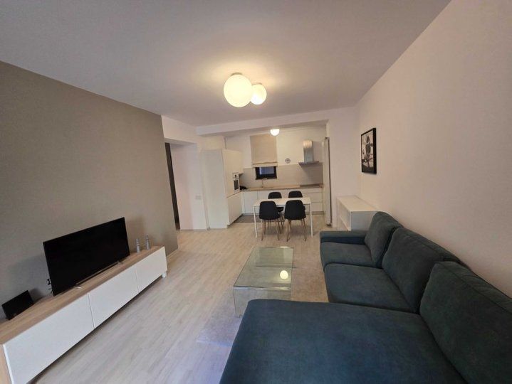 2 Camere de inchiriat | Baneasa-Aviatiei | Parcare | Centrala | – fotografia 2 din 8