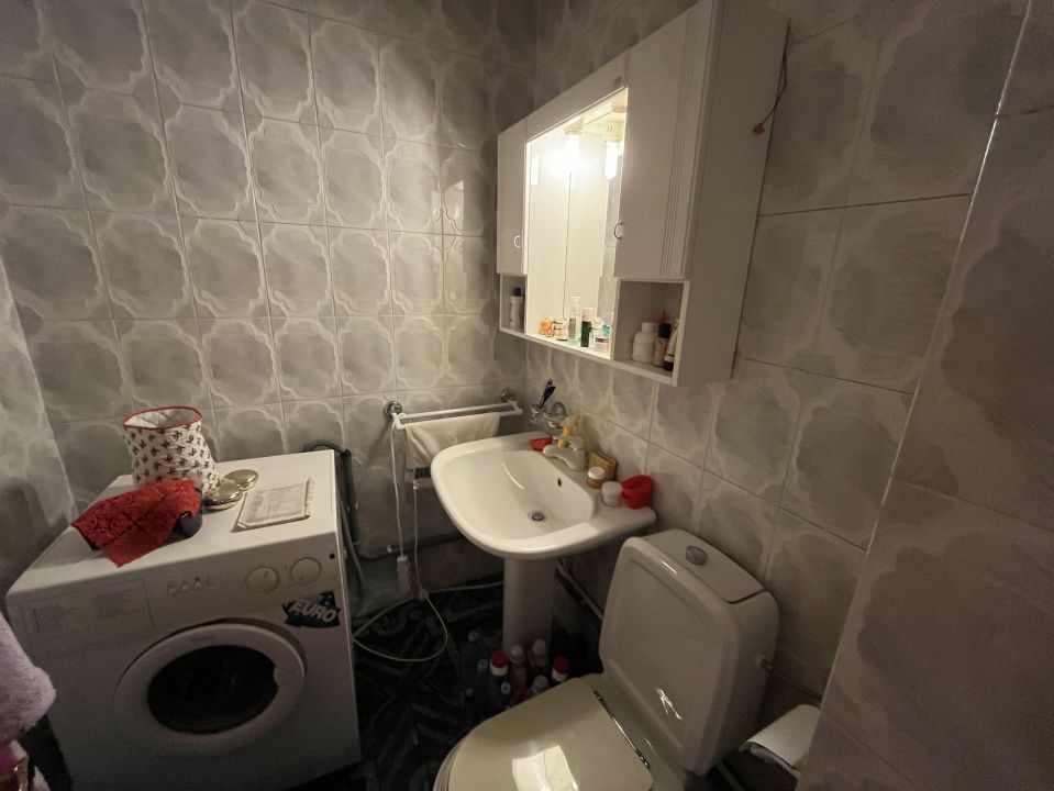 Fasleza nord, str Unirii, apartament cu 4 camere, decomandat, et 3/4! – fotografia 11 din 11