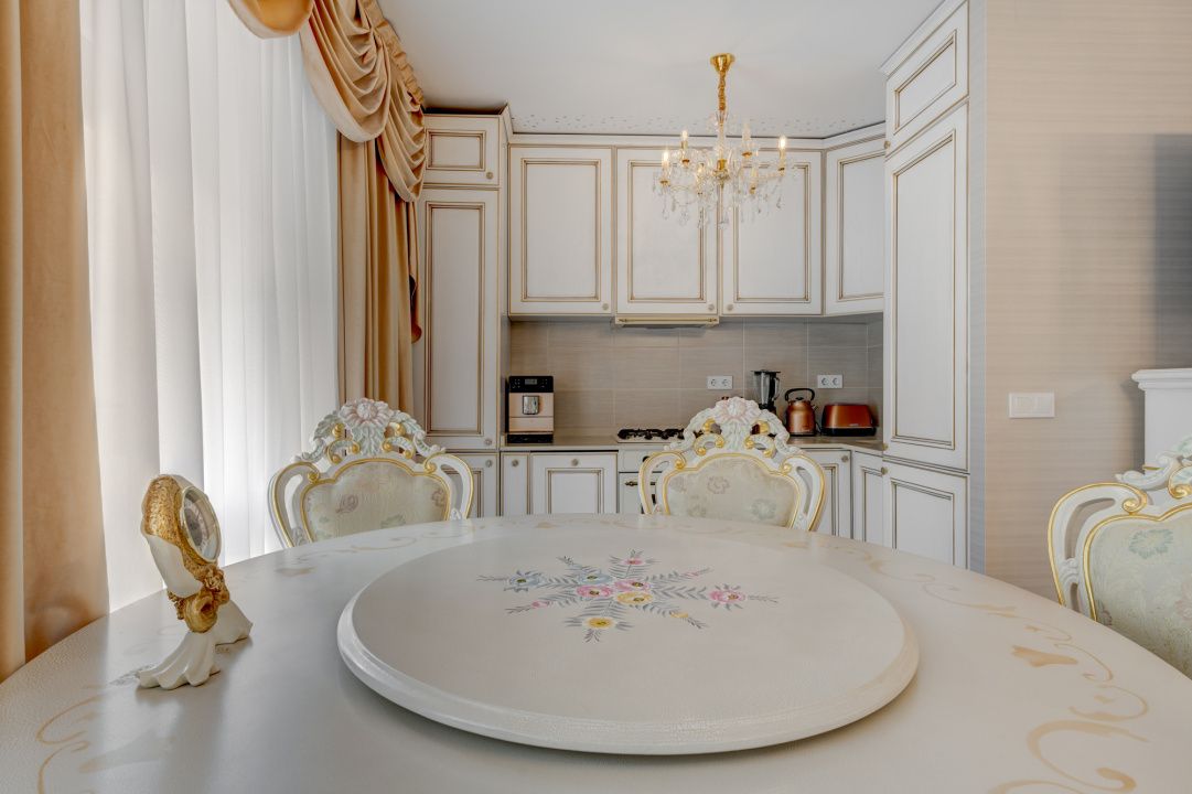 Apartament 3 camere | Belvedere | Mobilier lemn masiv | Fabrica de Glucoza – fotografia 6 din 21