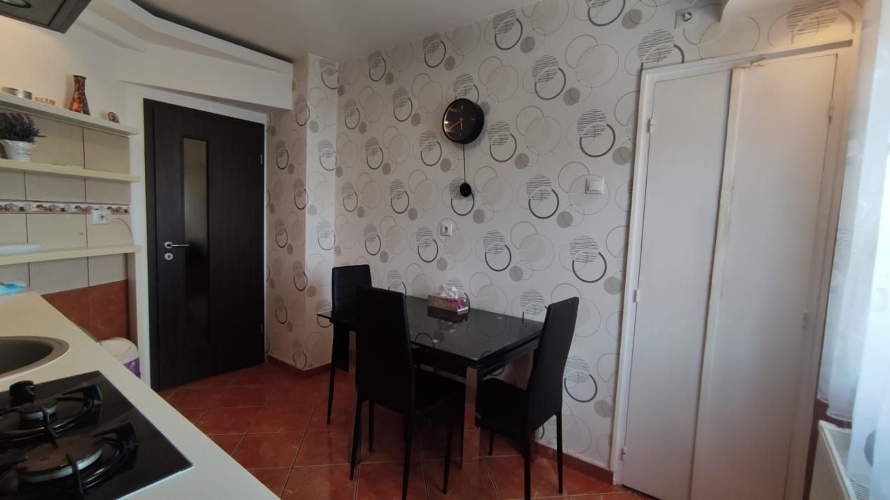 Apartament 3 camere, zona Penny Cireșica – etaj 3, semidecomandat – fotografia 12 din 16