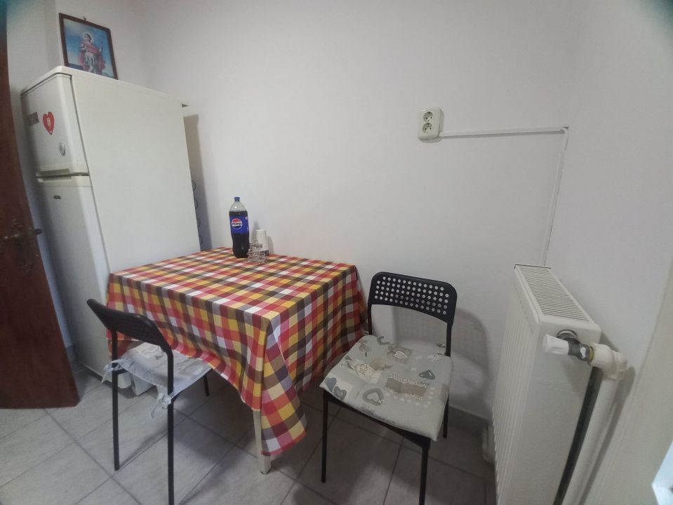Brotacei Apartament 2 cam decomandat , centrala gaz – fotografia 3 din 14