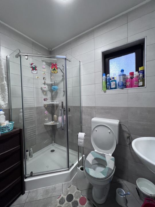 Casa individuala , 4 camere, 500 mp teren , finisata, Floresti – fotografia 12 din 12