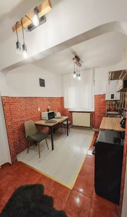 PARTAMENT 2 CAMERE DE ÎNCHIRIAT – PROASPĂT RENOVAT | MOBILAT ȘI UTILAT COMPLET – fotografia 3 din 5